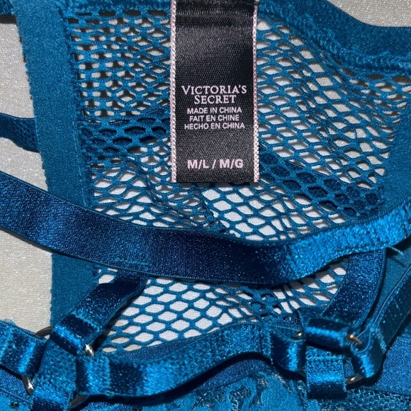 Victoria's Secret very sexy rhinestoneTeal Lace push-up Bra and Garter 38D M/L - Picture 10 of 16